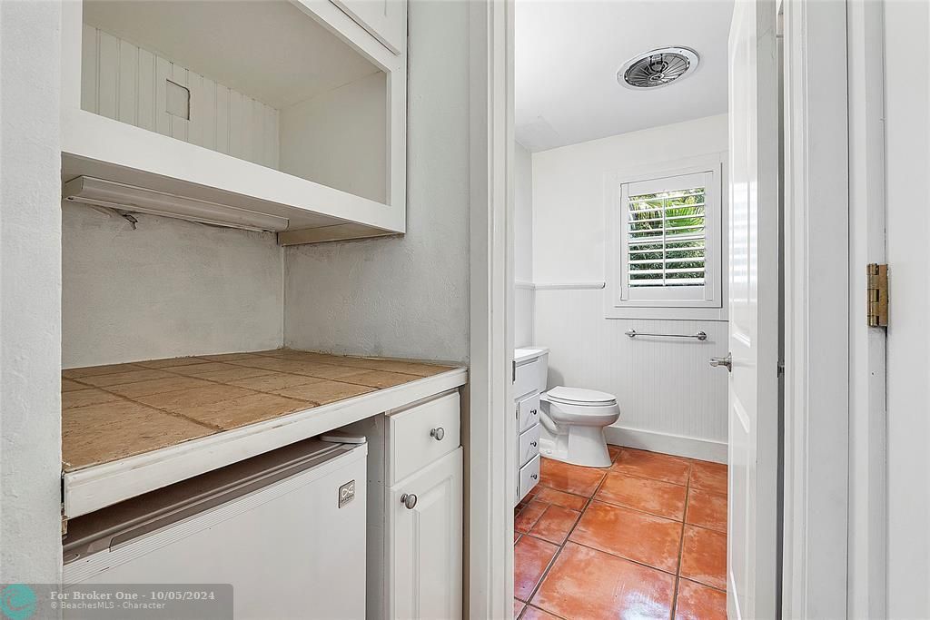 Activo con contrato: $749,900 (4 camas, 3 baños, 2025 Pies cuadrados)