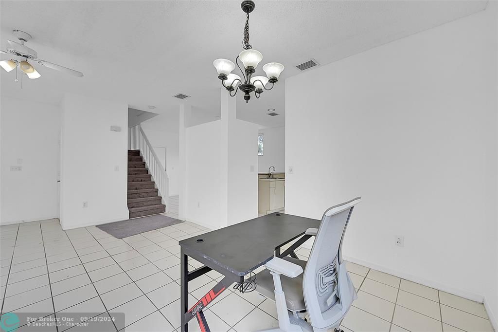 Active With Contract: $3,500 (4 beds, 2 baths, 1683 Square Feet)