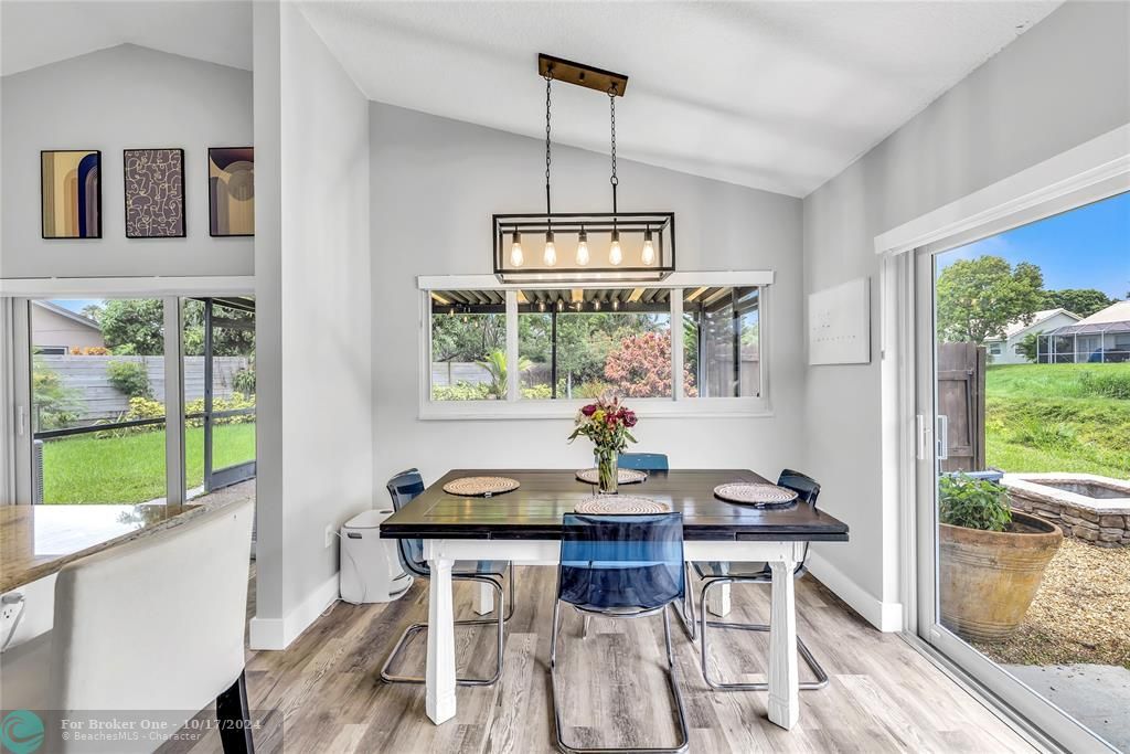 Active With Contract: $664,900 (3 beds, 2 baths, 1368 Square Feet)