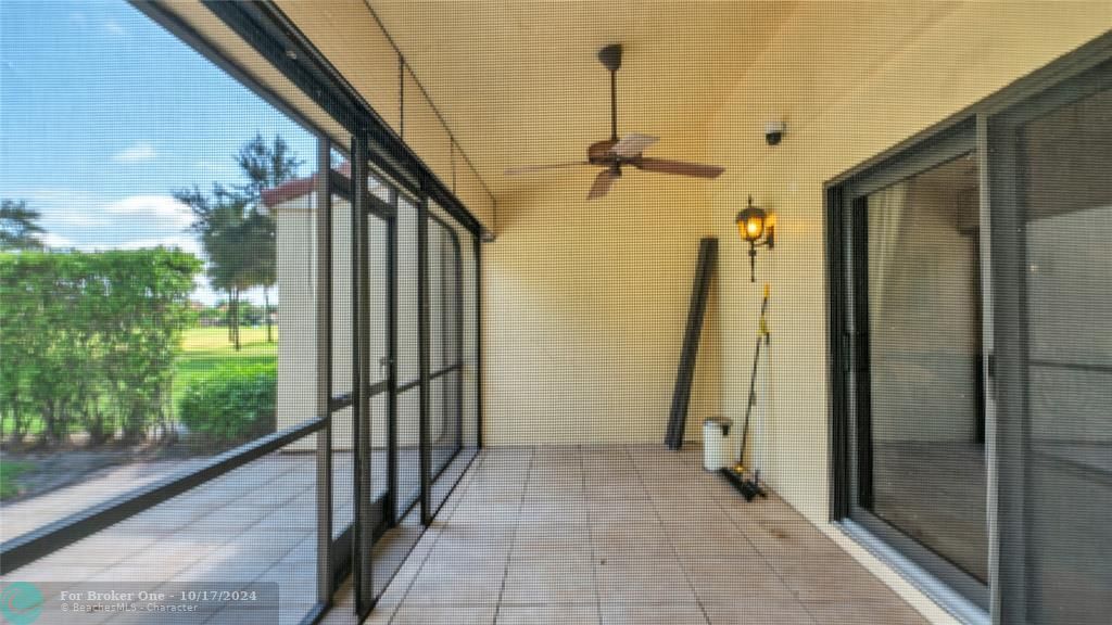 Recently Sold: $500,000 (2 beds, 2 baths, 1548 Square Feet)