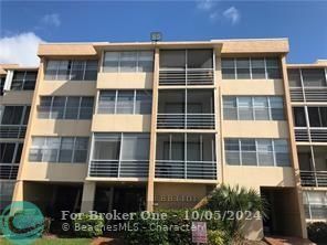 Active With Contract: $2,100 (2 beds, 2 baths, 1040 Square Feet)