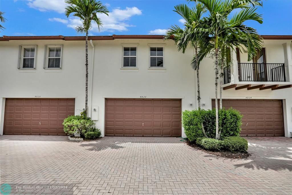 Active With Contract: $3,300 (3 beds, 2 baths, 1768 Square Feet)