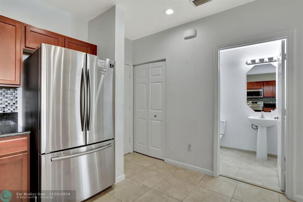 Active With Contract: $3,300 (3 beds, 2 baths, 1768 Square Feet)