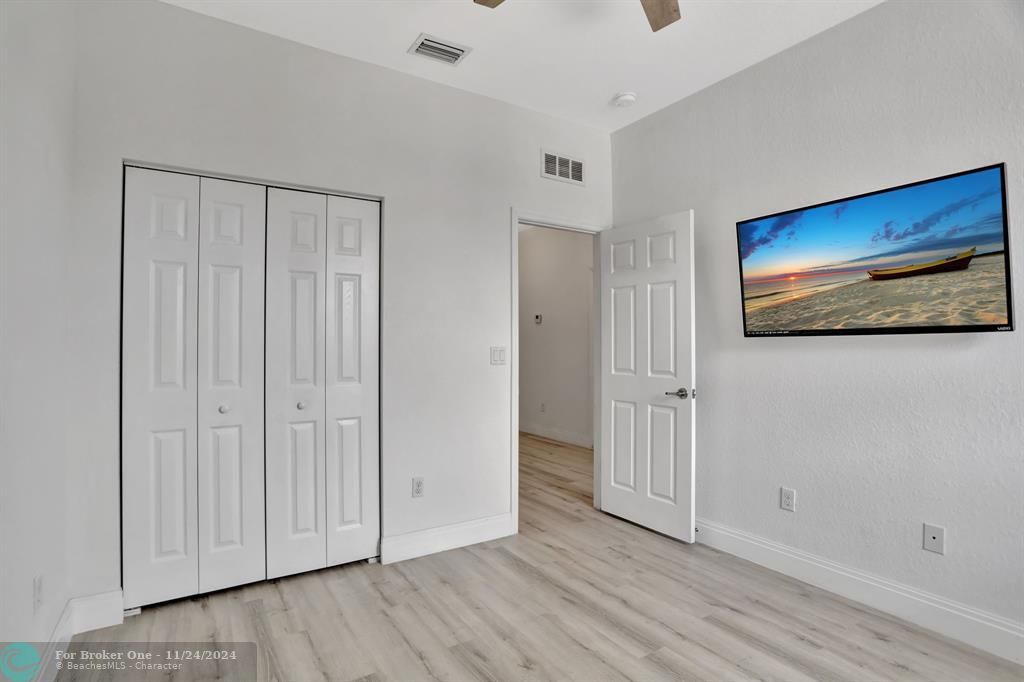 Active With Contract: $3,300 (3 beds, 2 baths, 1768 Square Feet)