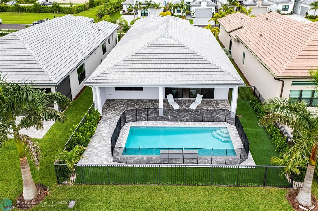 En Venta: $1,499,000 (3 camas, 2 baños, 2226 Pies cuadrados)