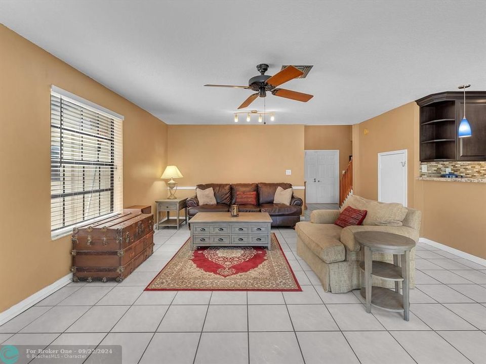 For Sale: $780,000 (4 beds, 2 baths, 2320 Square Feet)