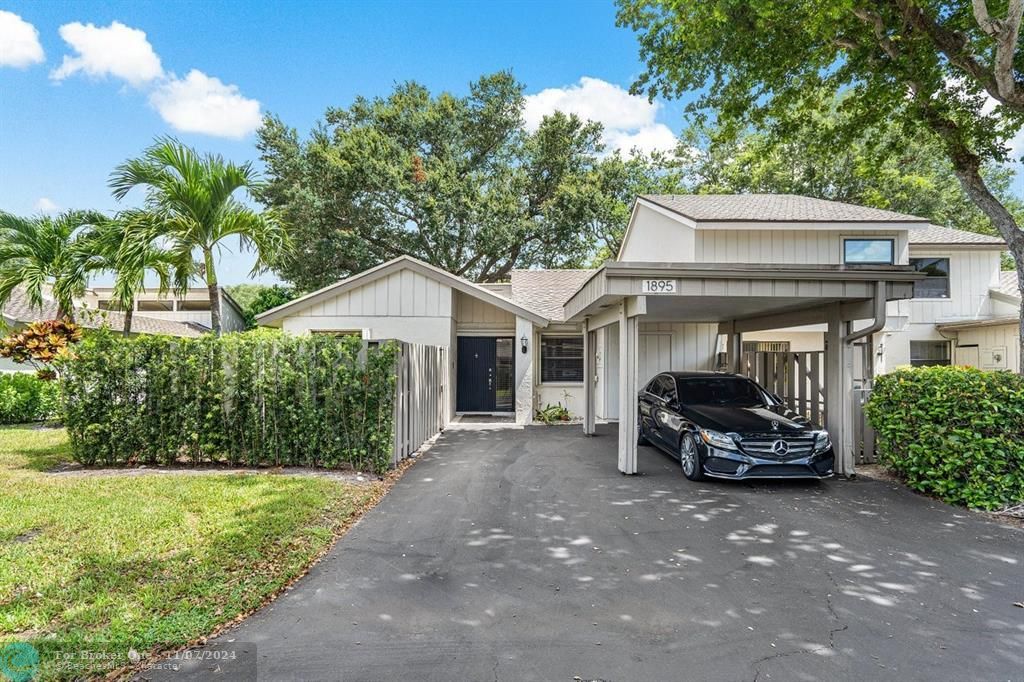 Active With Contract: $459,000 (3 beds, 2 baths, 1679 Square Feet)