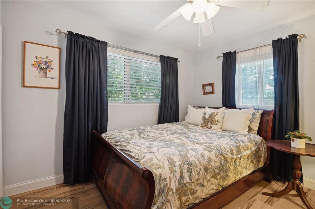 Recently Sold: $599,000 (3 beds, 2 baths, 1666 Square Feet)