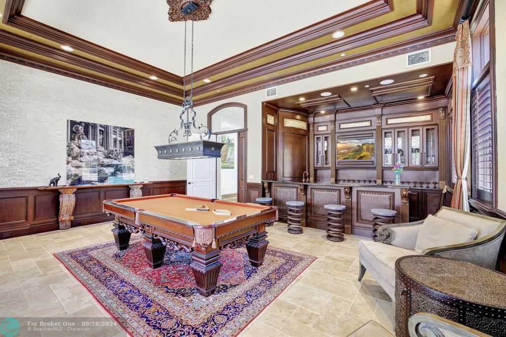 For Sale: $9,295,000 (6 beds, 7 baths, 9038 Square Feet)