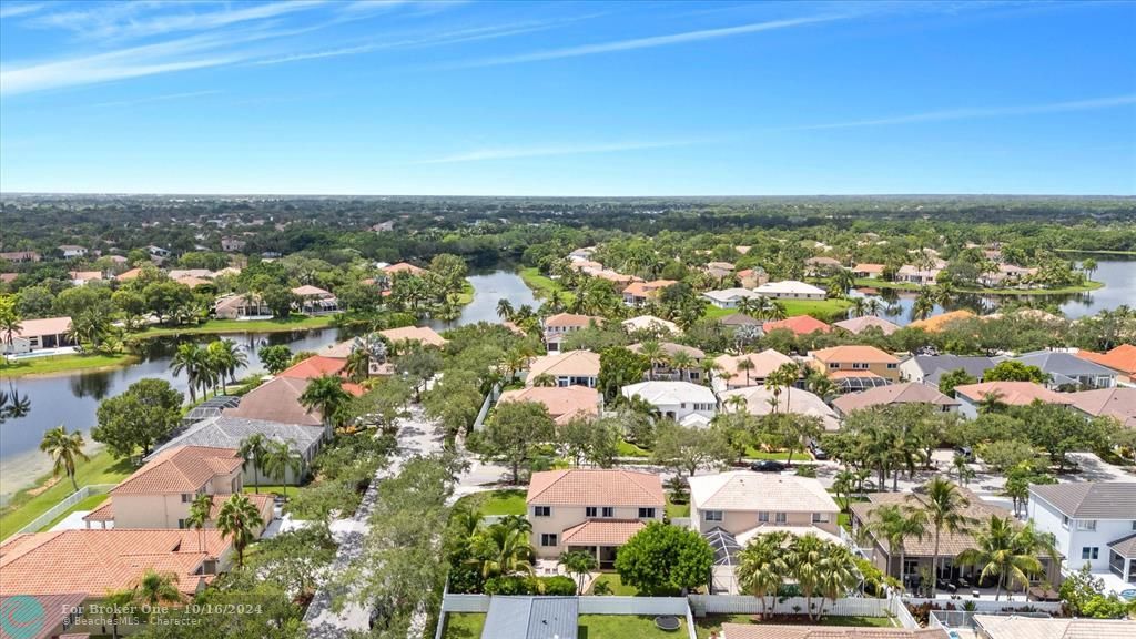 Active With Contract: $920,000 (5 beds, 3 baths, 2972 Square Feet)