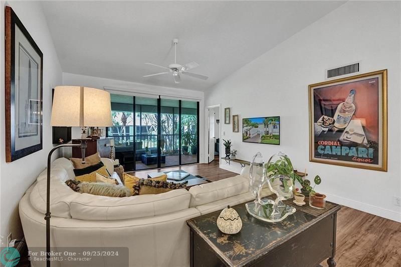 Active With Contract: $8,500 (2 beds, 2 baths, 1311 Square Feet)