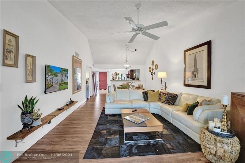 Active With Contract: $8,500 (2 beds, 2 baths, 1311 Square Feet)