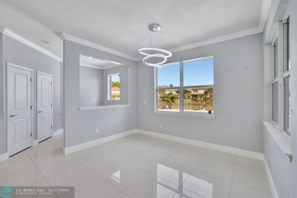 For Sale: $1,430,000 (5 beds, 2 baths, 2678 Square Feet)