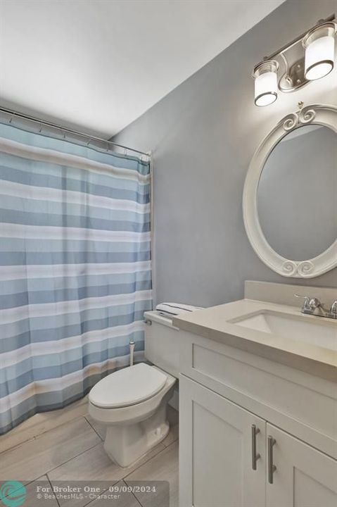 For Sale: $287,000 (2 beds, 2 baths, 1113 Square Feet)