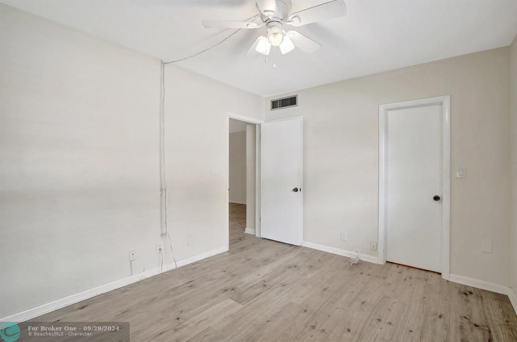 For Rent: $2,100 (2 beds, 2 baths, 960 Square Feet)