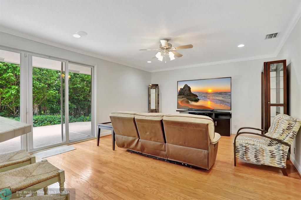 Active With Contract: $1,599,000 (4 beds, 3 baths, 3443 Square Feet)