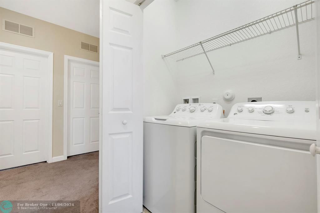 Active With Contract: $2,800 (3 beds, 2 baths, 0 Square Feet)