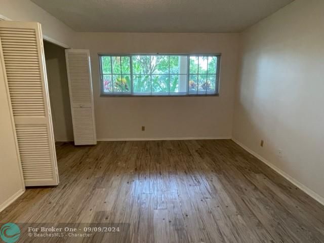 For Rent: $2,200 (2 beds, 2 baths, 1150 Square Feet)