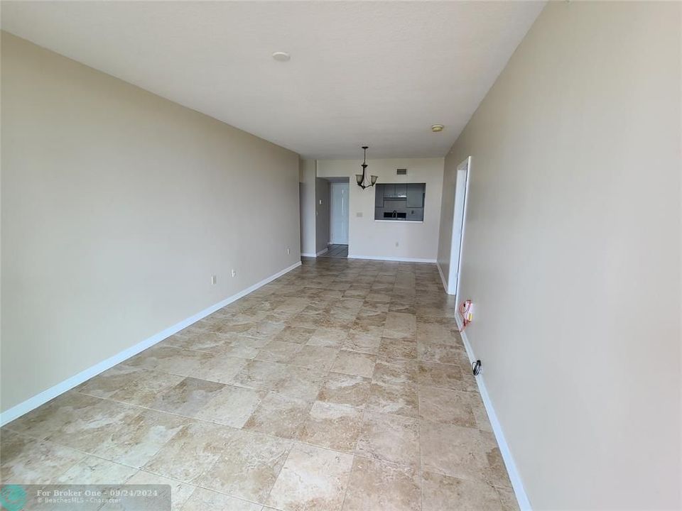 For Rent: $3,200 (2 beds, 2 baths, 1200 Square Feet)