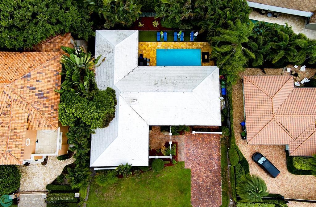 En Venta: $2,495,000 (4 camas, 3 baños, 2856 Pies cuadrados)