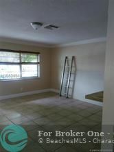 For Sale: $2,300 (3 beds, 2 baths, 1806 Square Feet)