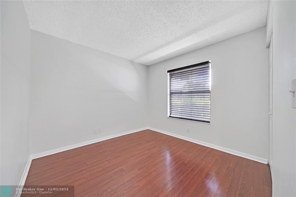 For Rent: $2,100 (2 beds, 2 baths, 1100 Square Feet)