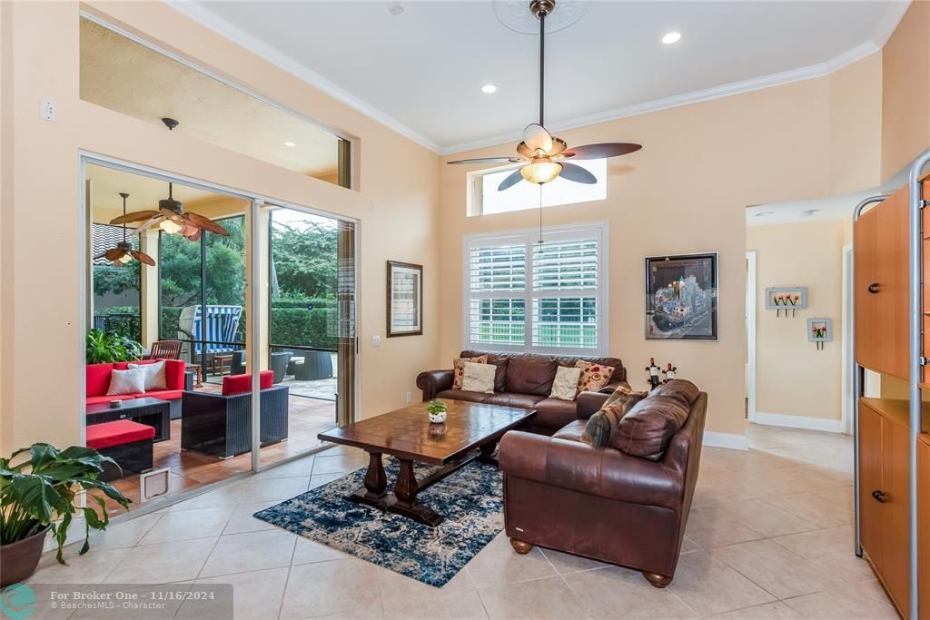 Active With Contract: $6,500 (5 beds, 3 baths, 3000 Square Feet)