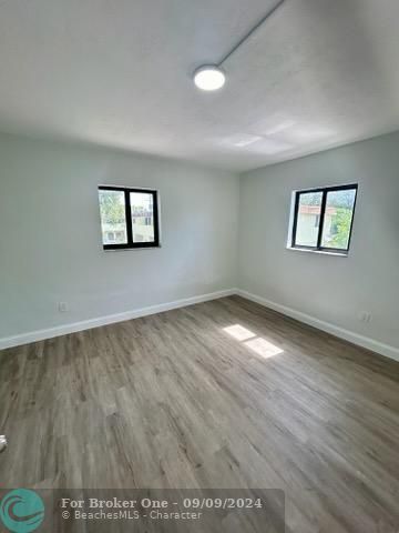 For Rent: $1,900 (2 beds, 1 baths, 25006 Square Feet)