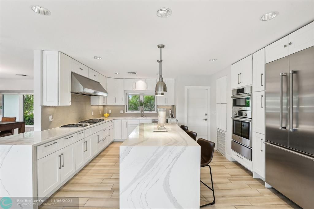 Active With Contract: $1,749,900 (3 beds, 3 baths, 2126 Square Feet)