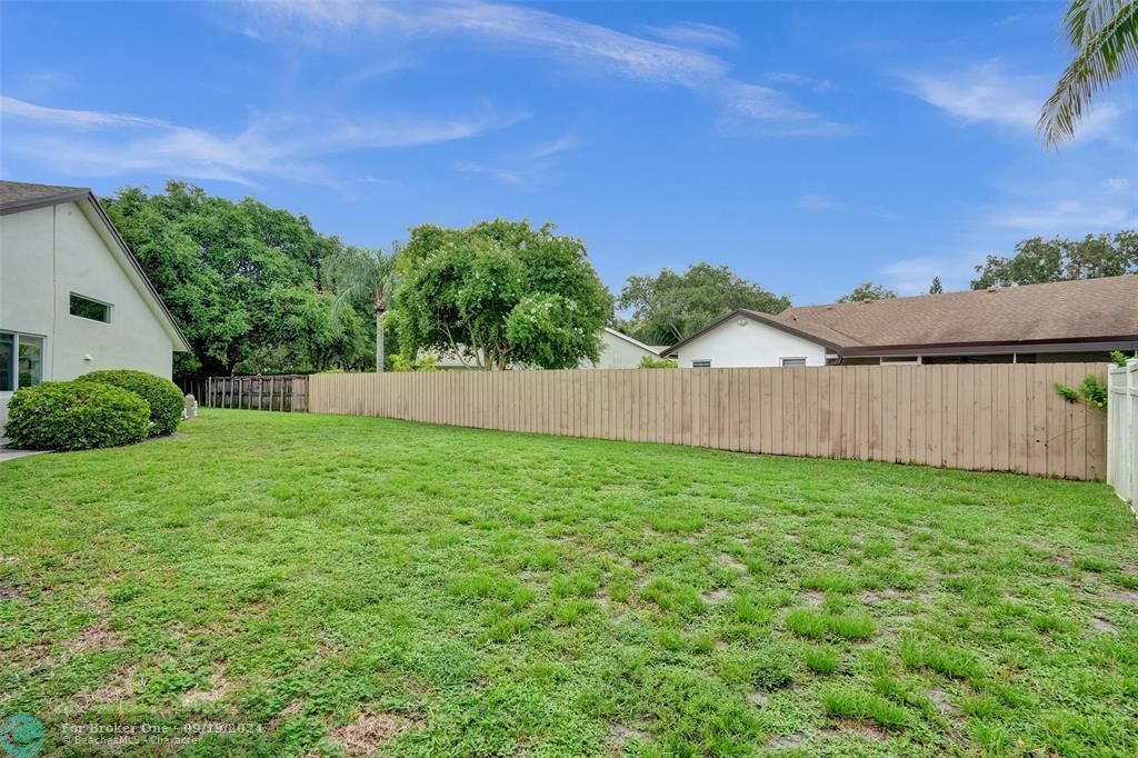 Active With Contract: $750,000 (3 beds, 2 baths, 1864 Square Feet)