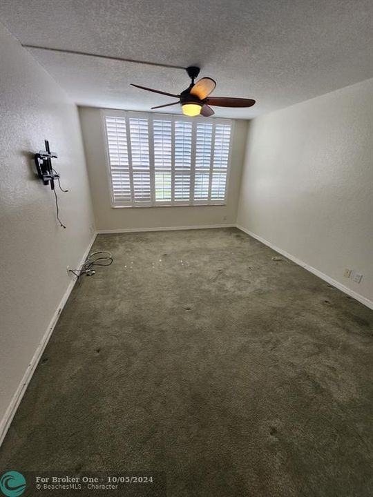 For Rent: $2,600 (3 beds, 2 baths, 1590 Square Feet)