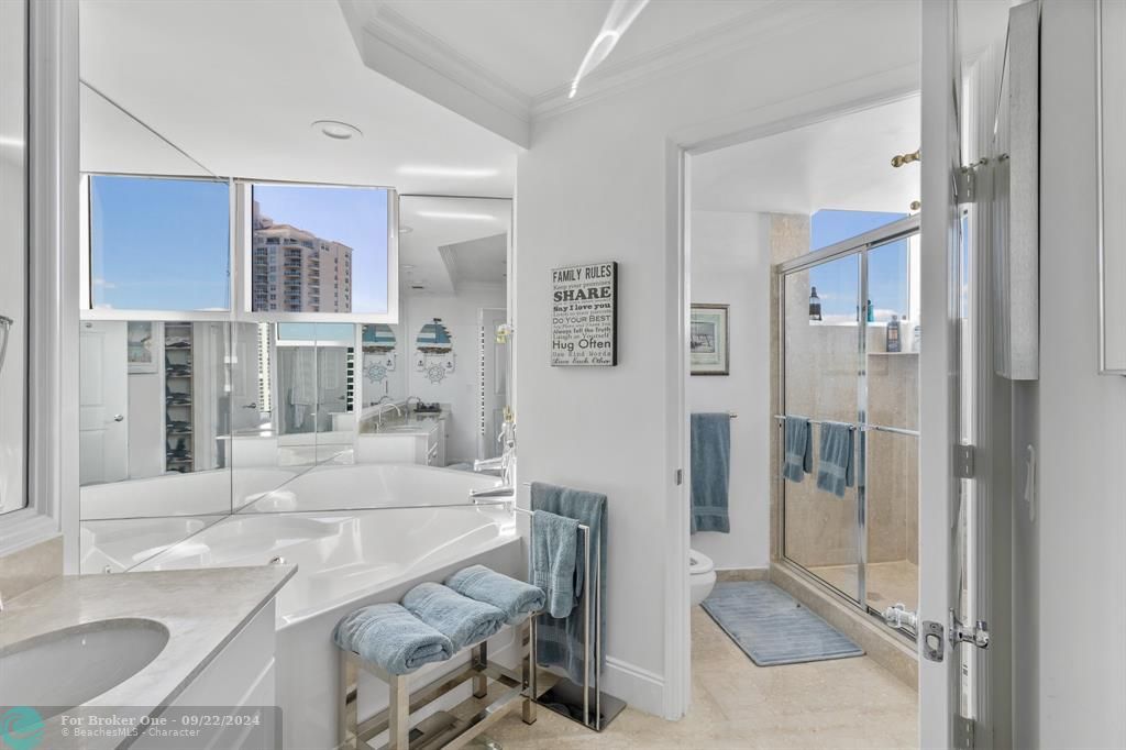 For Sale: $849,000 (2 beds, 2 baths, 1870 Square Feet)