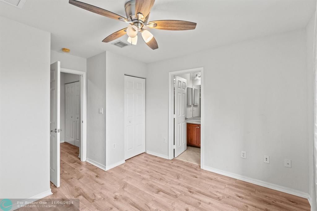 Active With Contract: $375,000 (2 beds, 2 baths, 1155 Square Feet)