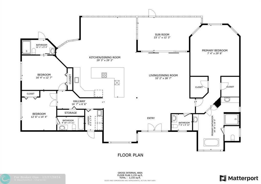 Activo con contrato: $1,350,000 (3 camas, 3 baños, 3080 Pies cuadrados)