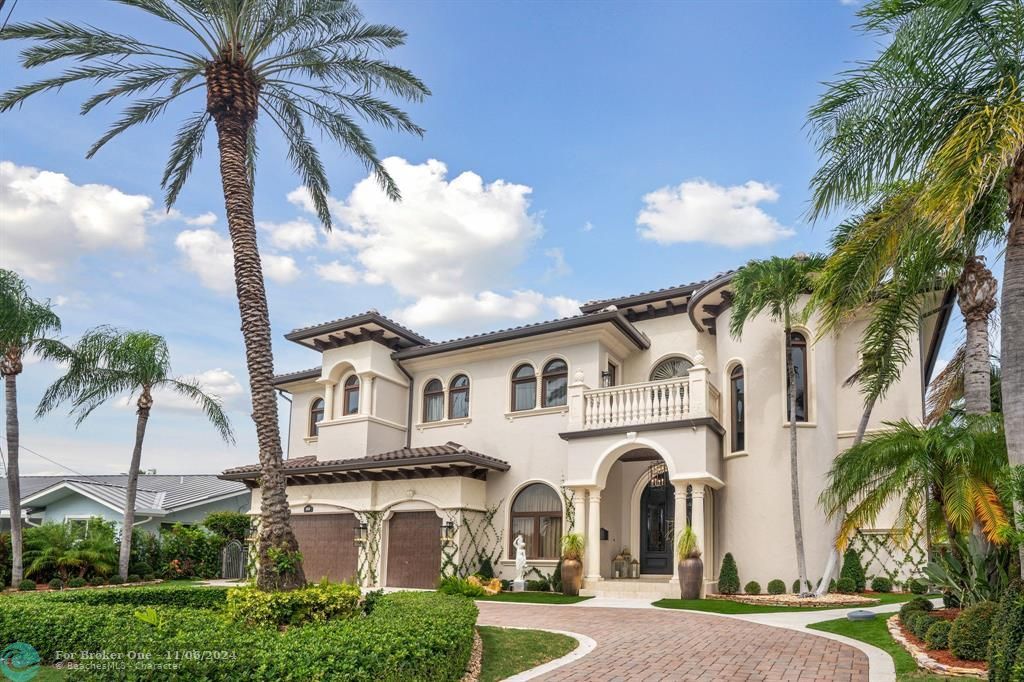 For Sale: $6,700,000 (5 beds, 4 baths, 4818 Square Feet)