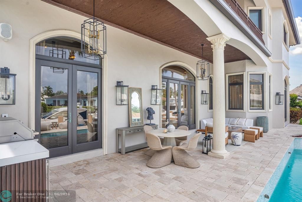 For Sale: $6,700,000 (5 beds, 4 baths, 4818 Square Feet)