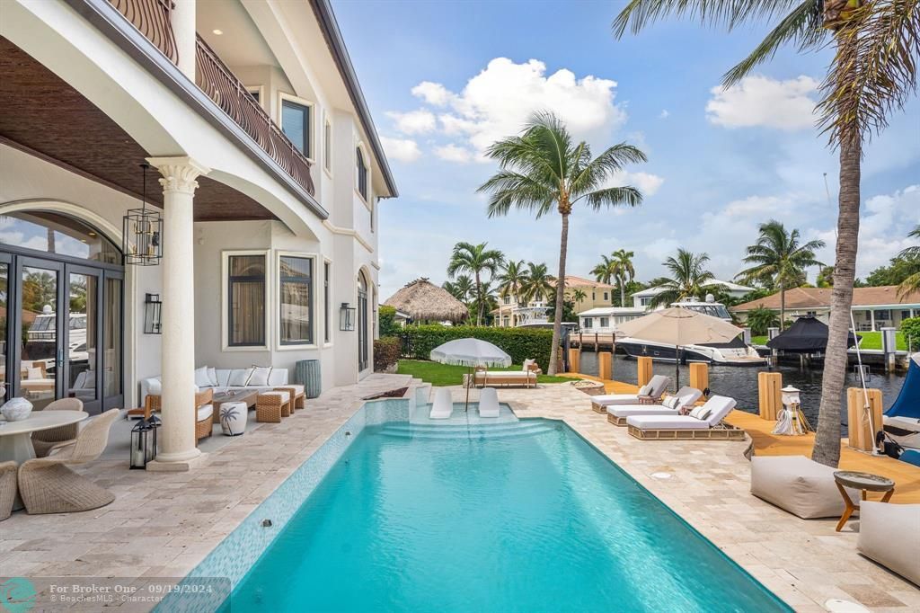 For Sale: $6,700,000 (5 beds, 4 baths, 4818 Square Feet)