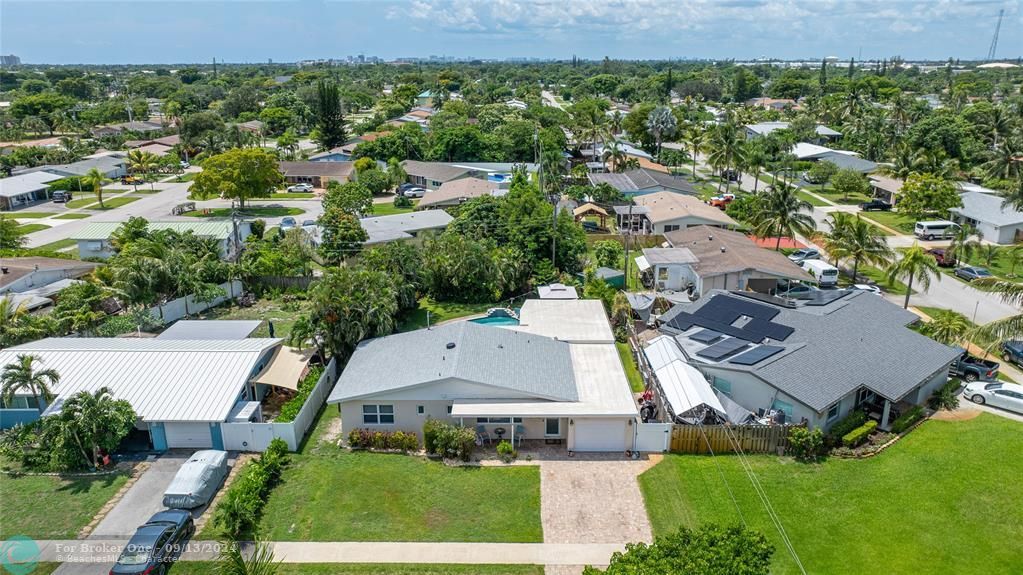 Active With Contract: $689,000 (3 beds, 2 baths, 1794 Square Feet)