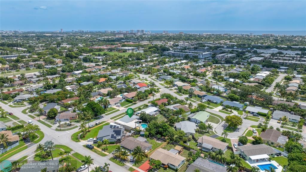 Active With Contract: $689,000 (3 beds, 2 baths, 1794 Square Feet)