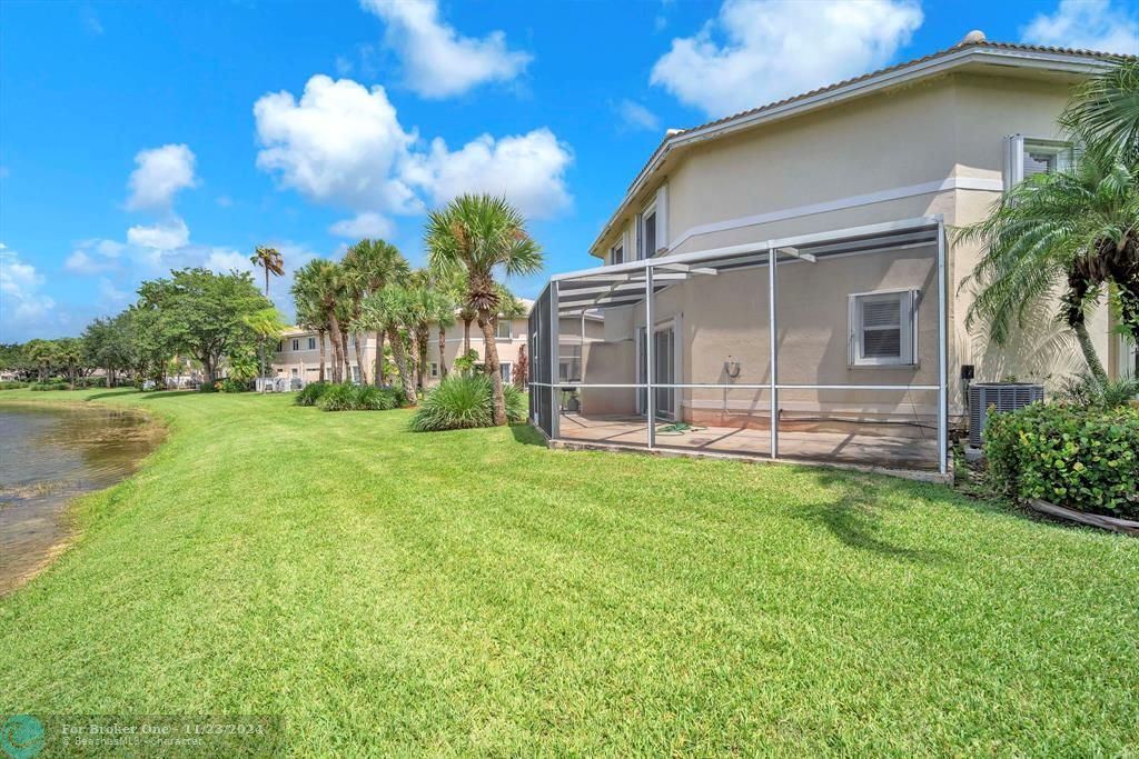 For Sale: $560,000 (3 beds, 2 baths, 1726 Square Feet)