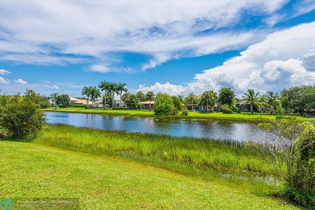 For Sale: $725,000 (4 beds, 2 baths, 2396 Square Feet)