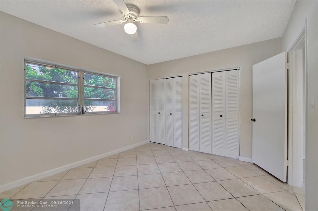 Active With Contract: $279,000 (2 beds, 2 baths, 1030 Square Feet)