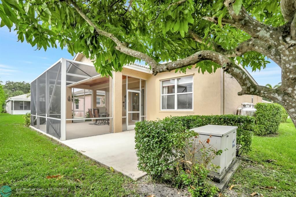 Active With Contract: $698,000 (3 beds, 2 baths, 1848 Square Feet)