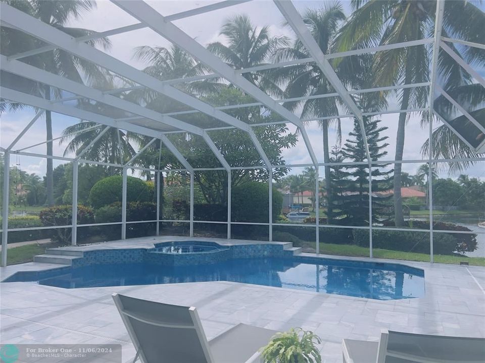 En Venta: $1,355,000 (5 camas, 3 baños, 3174 Pies cuadrados)