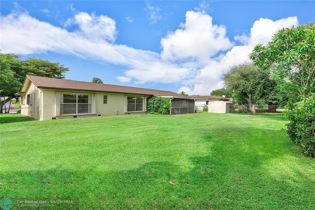 Active With Contract: $559,900 (4 beds, 2 baths, 1939 Square Feet)