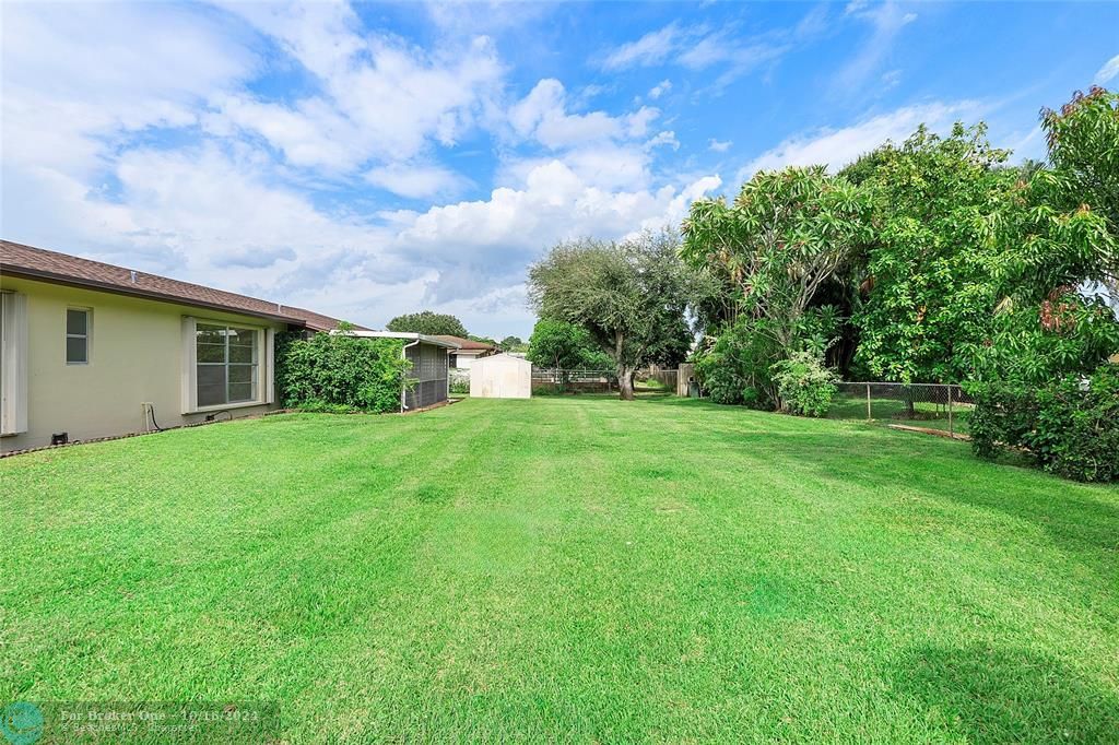 Active With Contract: $559,900 (4 beds, 2 baths, 1939 Square Feet)