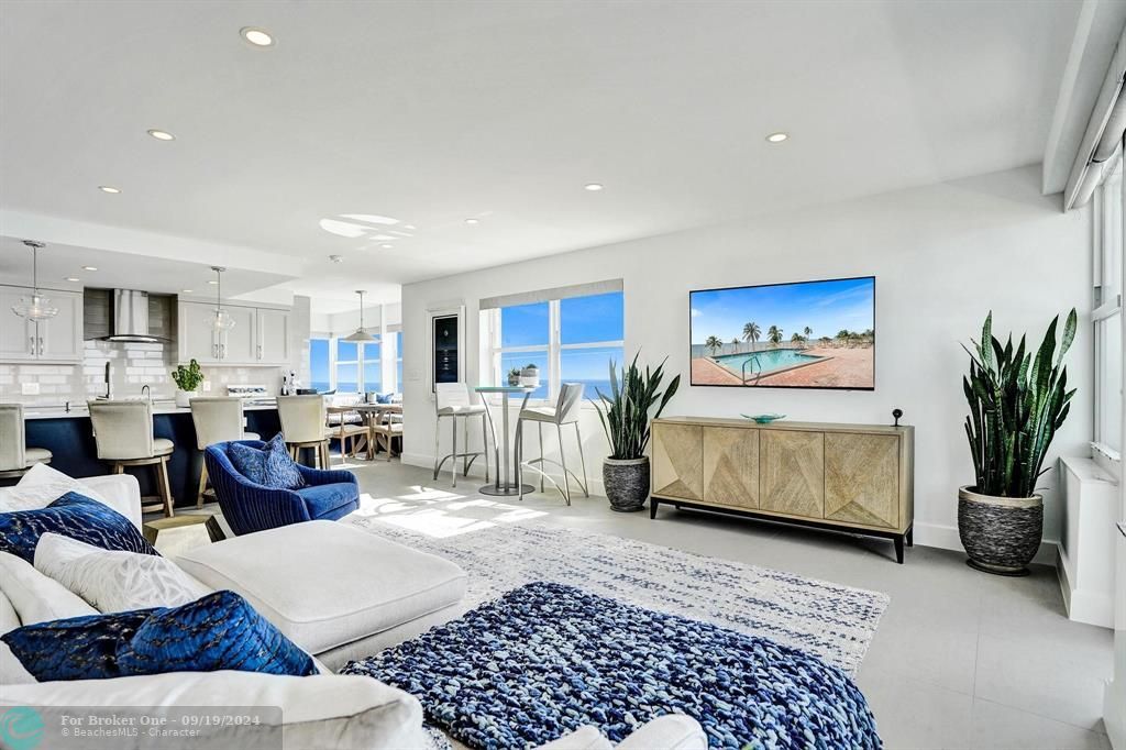 Active With Contract: $1,049,000 (3 beds, 2 baths, 1650 Square Feet)