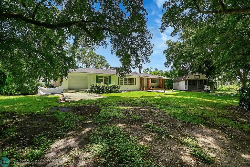 For Sale: $2,300,000 (4 beds, 3 baths, 4268 Square Feet)