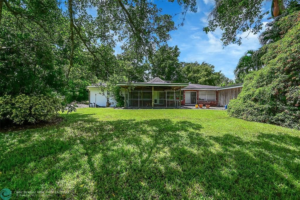 For Sale: $2,300,000 (4 beds, 3 baths, 4268 Square Feet)