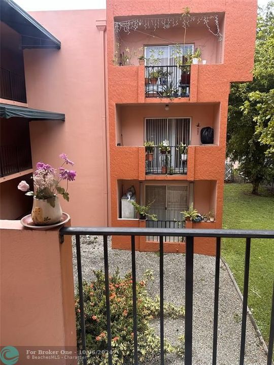 En Venta: $225,000 (1 camas, 1 baños, 672 Pies cuadrados)